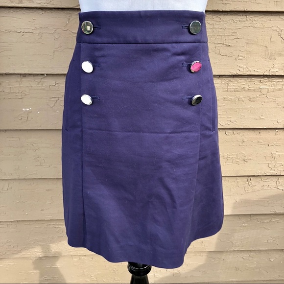 Banana Republic Dresses & Skirts - Banana Republic high waisted pencil skirt!